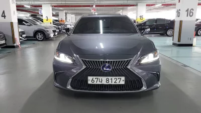 Lexus ES300h