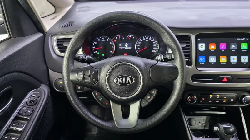 Kia Carens