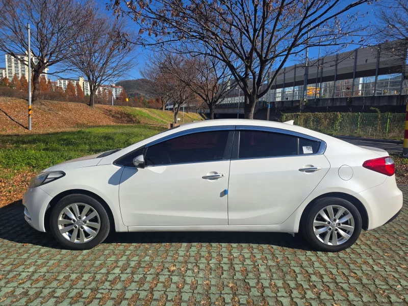 Kia K3
