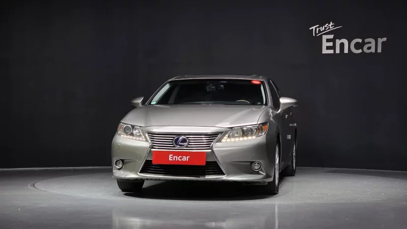 Lexus ES300h