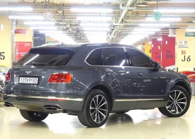 Bentley Bentayga