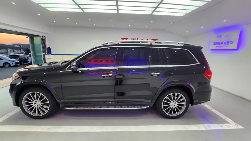 Mercedes-Benz GLS-Class