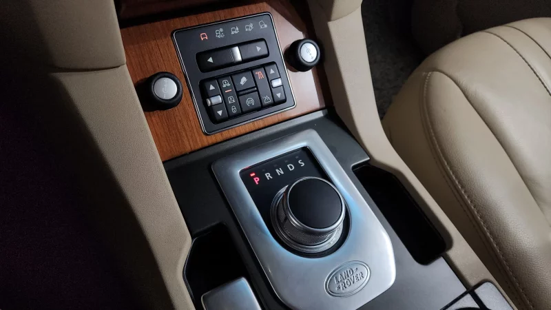 Land Rover DISCOVERY