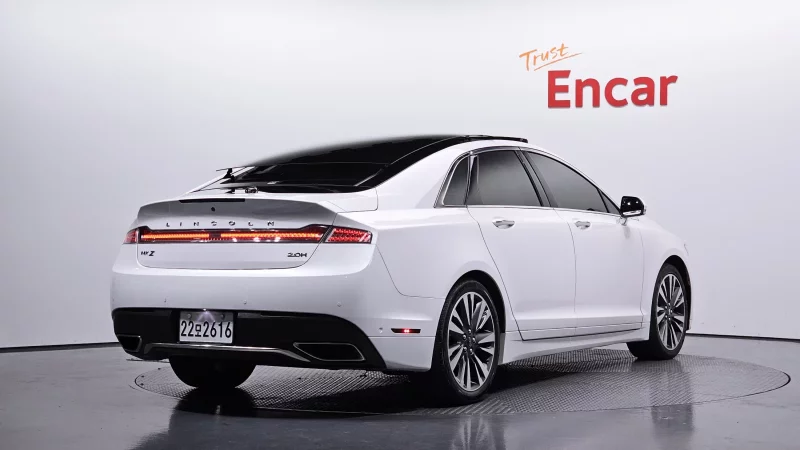 Lincoln MKZ