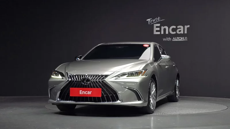 Lexus ES300h