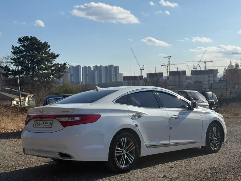 Hyundai Grandeur