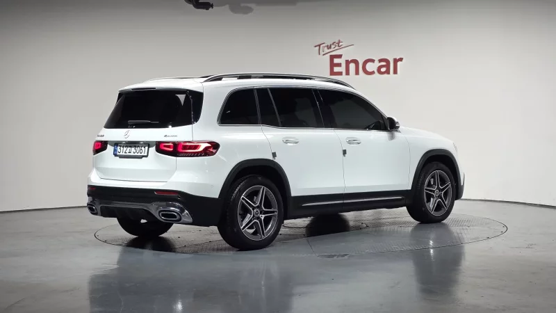 Mercedes-Benz GLB-Class