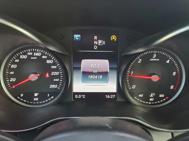 Mercedes-Benz C-Class