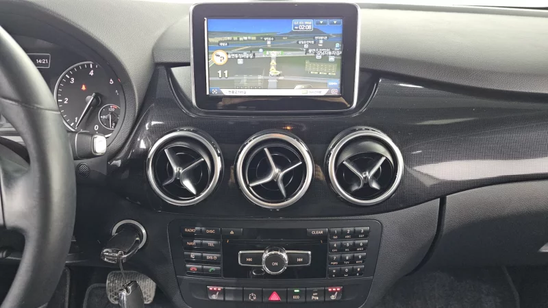 Mercedes-Benz B-Class