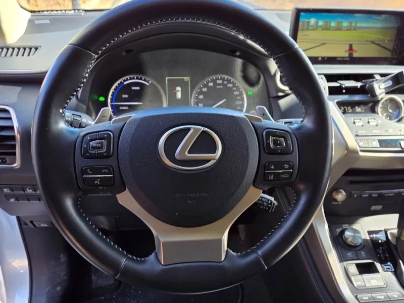 Lexus NX300h
