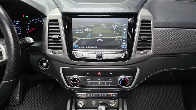 SsangYong Rexton Sports