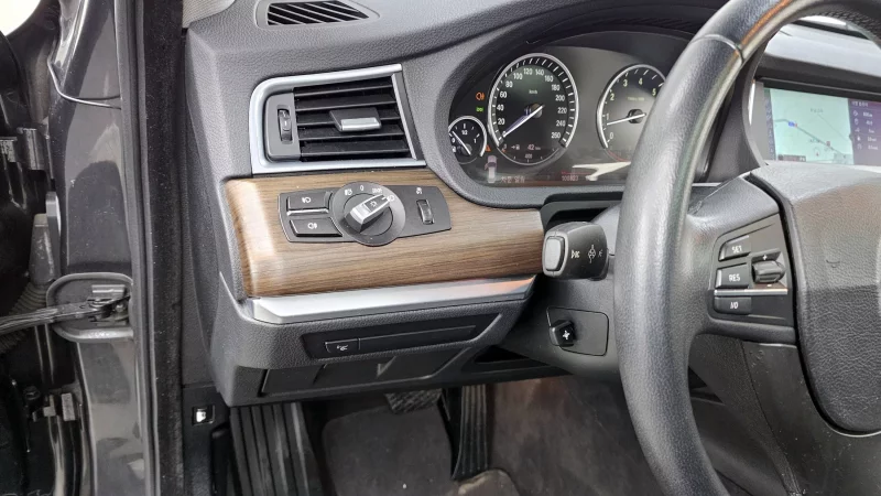 BMW 5-Series Gran Turismo