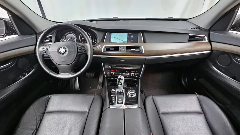 BMW 5-Series Gran Turismo