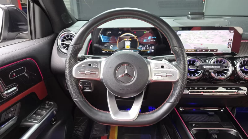 Mercedes-Benz GLB-Class