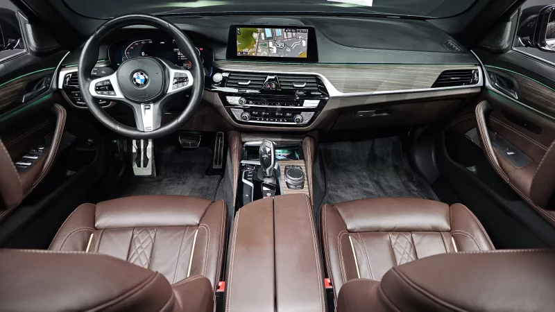 BMW 5-Series