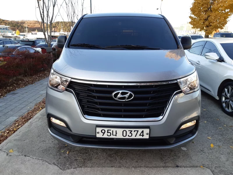 Hyundai Starex