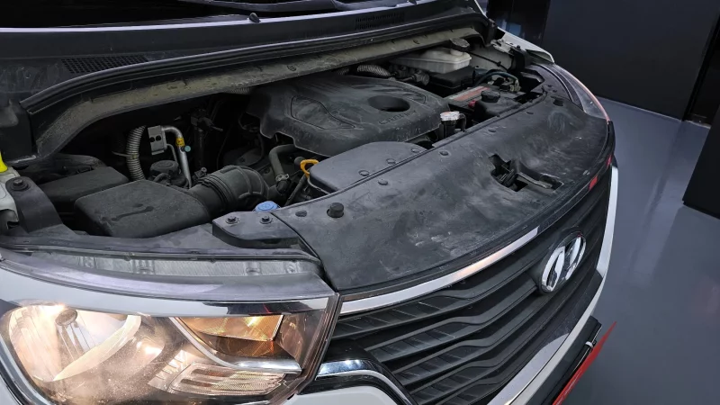 Hyundai Grand Starex