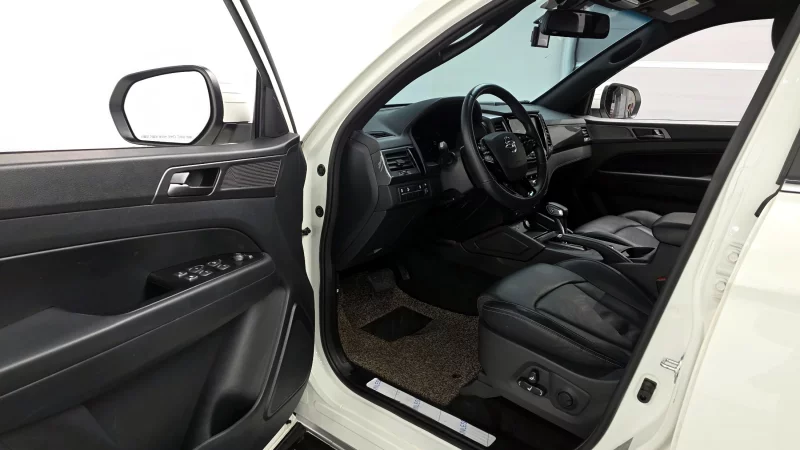 SsangYong Rexton Sports Khan