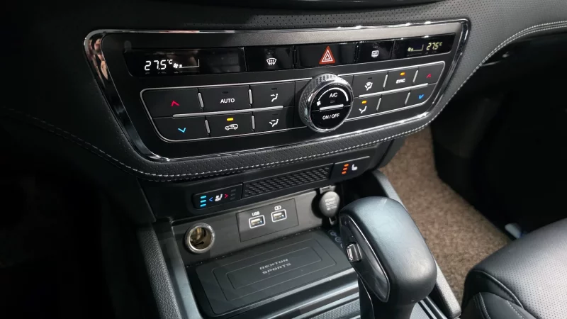 SsangYong Rexton Sports Khan