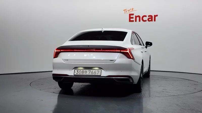Kia K8
