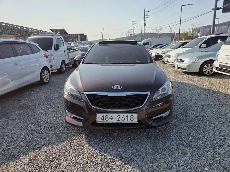 Kia K7