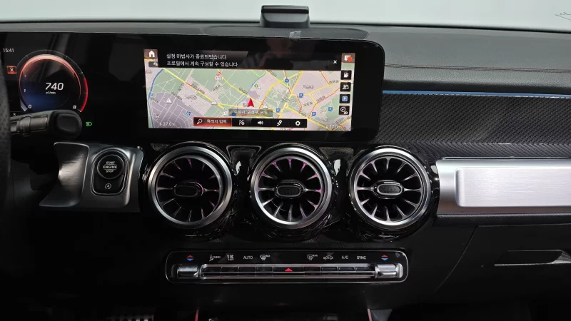 Mercedes-Benz GLB-Class