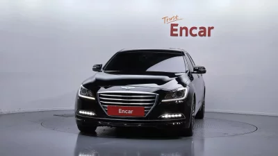 Hyundai Genesis