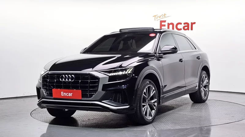 Audi Q8
