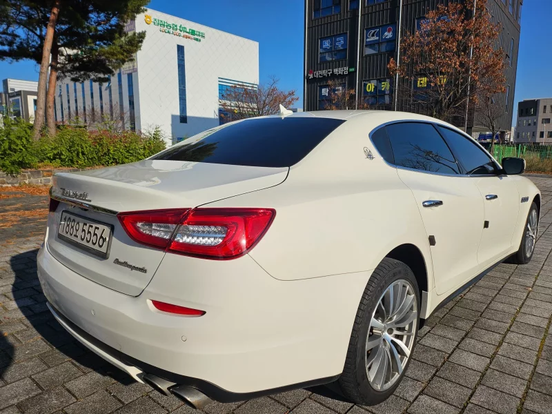 Maserati QUATTROPORTE