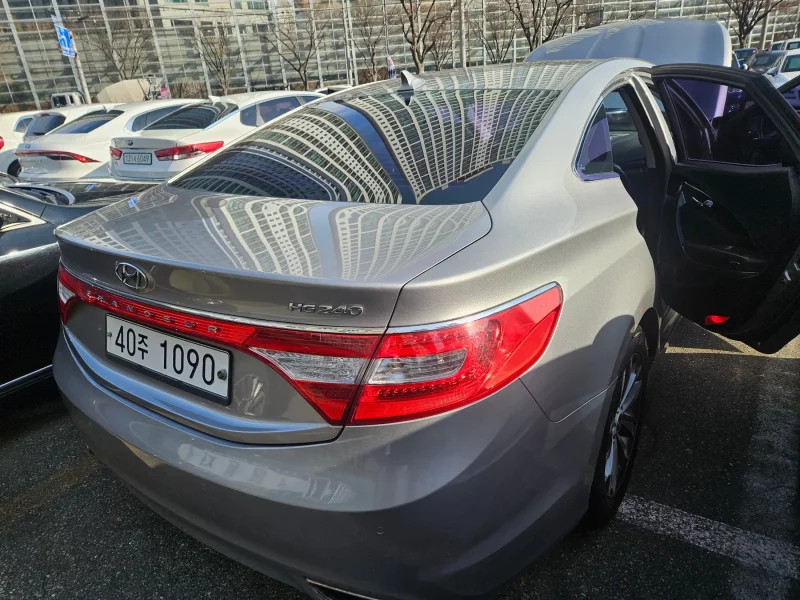 Hyundai Grandeur