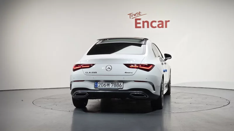 Mercedes-Benz CLA-Class