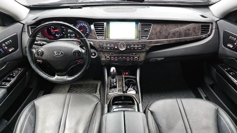 Kia K9
