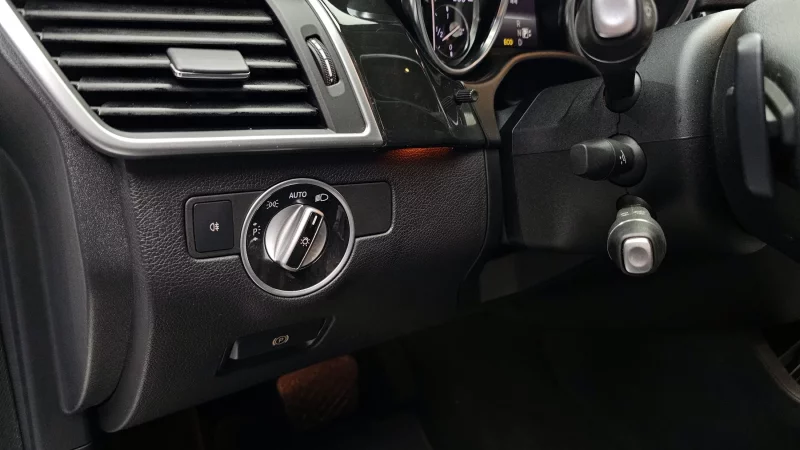 Mercedes-Benz M-class