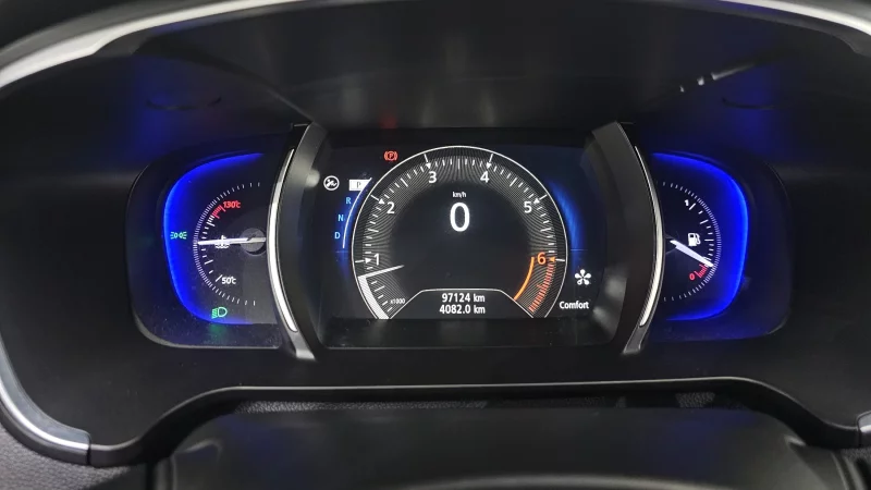 Renault Samsung SM6