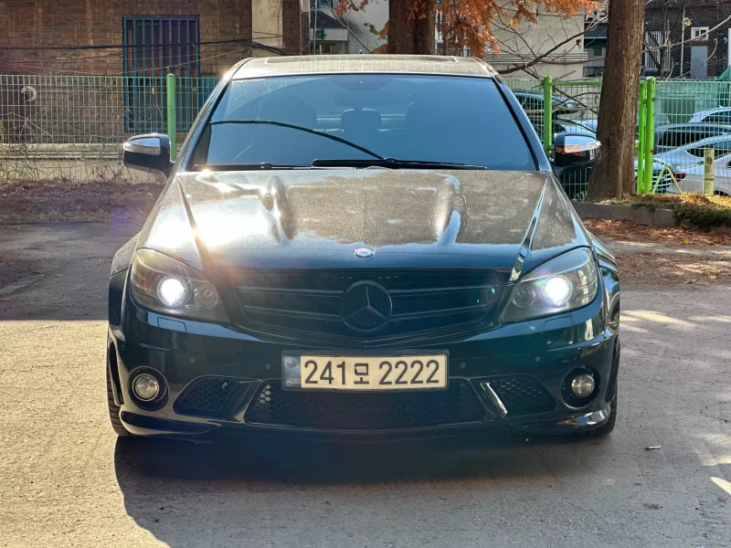 Mercedes-Benz C-Class