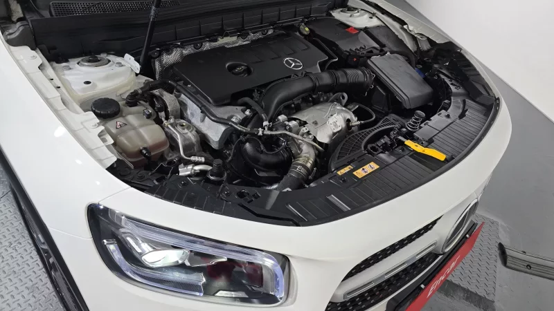 Mercedes-Benz GLB-Class