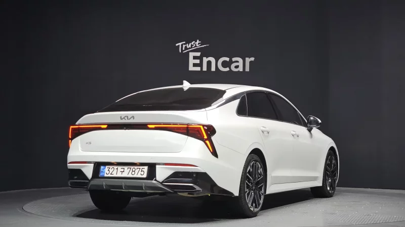 Kia K5