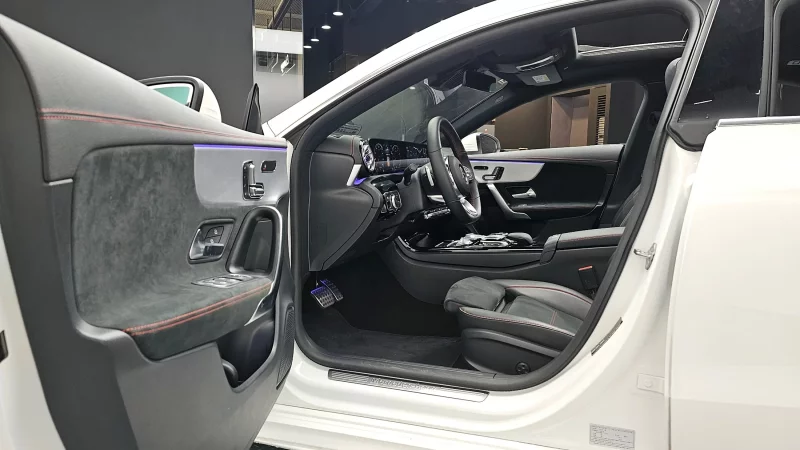 Mercedes-Benz CLA-Class