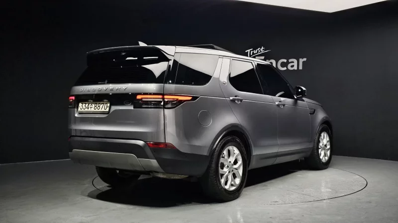 Land Rover DISCOVERY