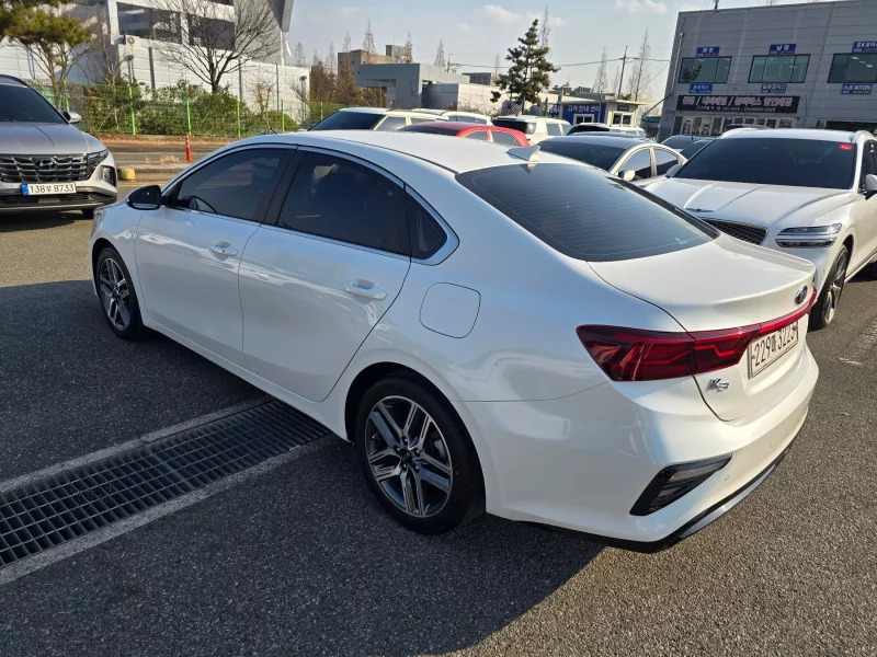 Kia K3