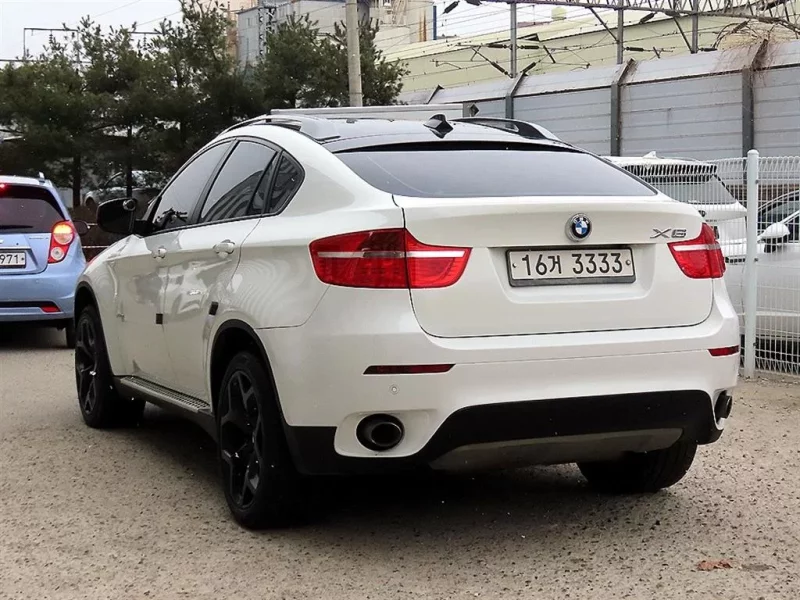 BMW X6