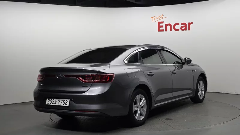 Renault Samsung SM6