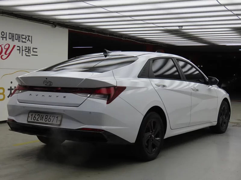 Hyundai AVANTE