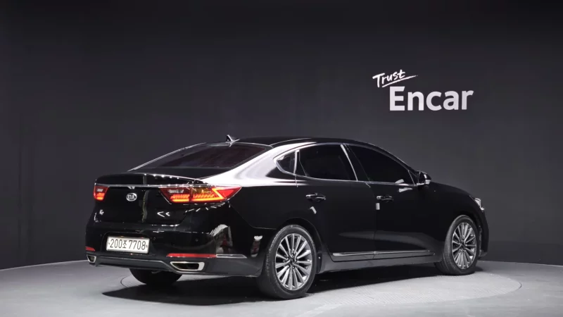 Kia K7