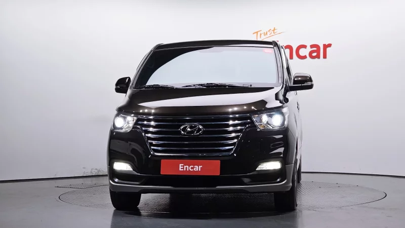 Hyundai Grand Starex