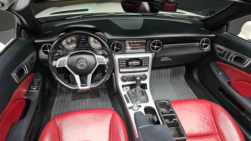 Mercedes-Benz SLK-Class