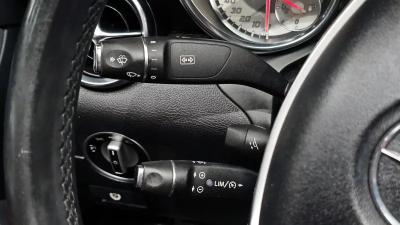 Mercedes-Benz SLK-Class