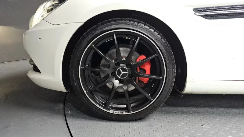 Mercedes-Benz SLK-Class