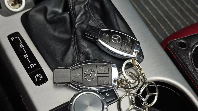 Mercedes-Benz SLK-Class