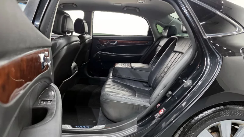 Hyundai Equus